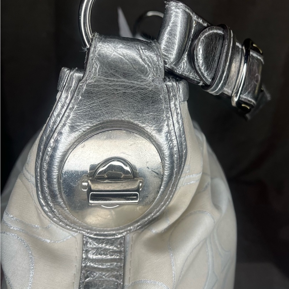 Coach 19758 Peyton White Canvas Signature Metallic Silver hobo bag - Picture 11 of 14
